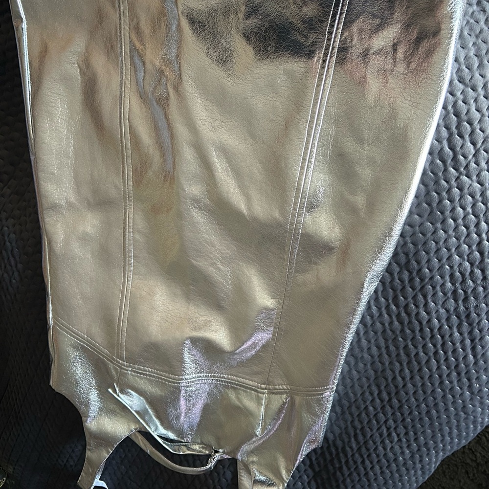 Kenneth Cole Shimmering Silver Apparel